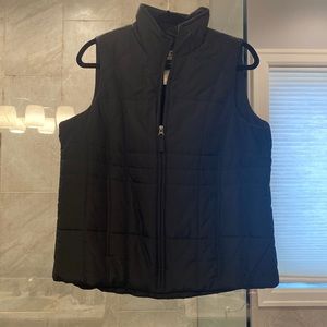 Athletic Works Black Puffy Vest. Size 12/14- Large